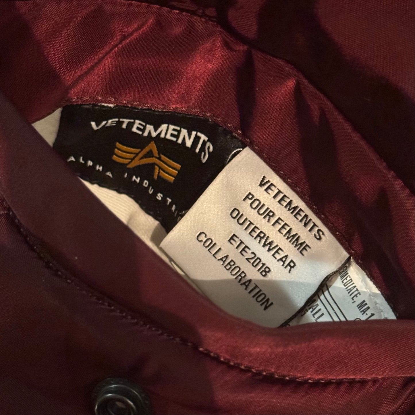 Vetements x Alpha Industries AW18 reversible cropped MA1 bomber jacket